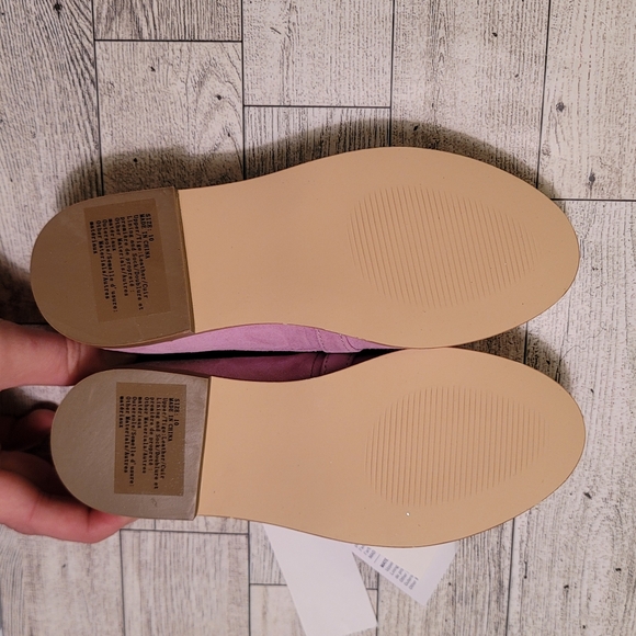 Janie and Jack Pink Girls Suede Moccasin Loafers - Picture 3 of 3